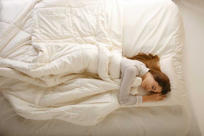 Sleep & Beyond 100% Organic Wool MyMerino® Comforter - Image 7