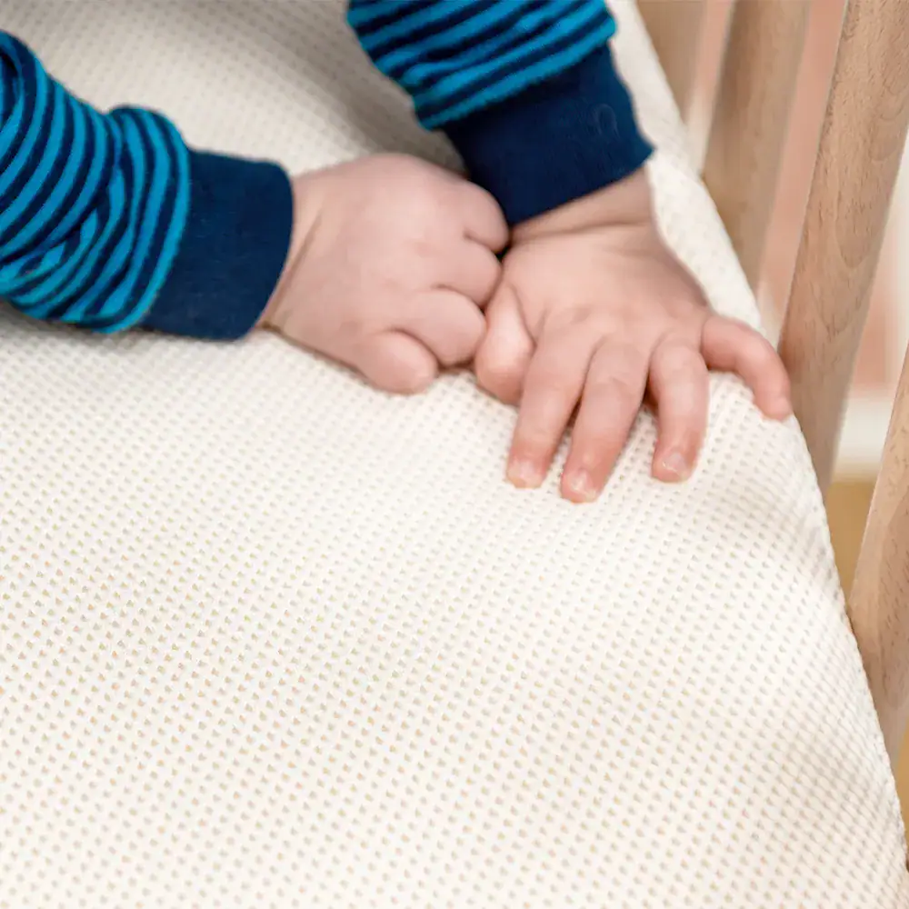 Naturepedic Oval Crib Matt - Image 4