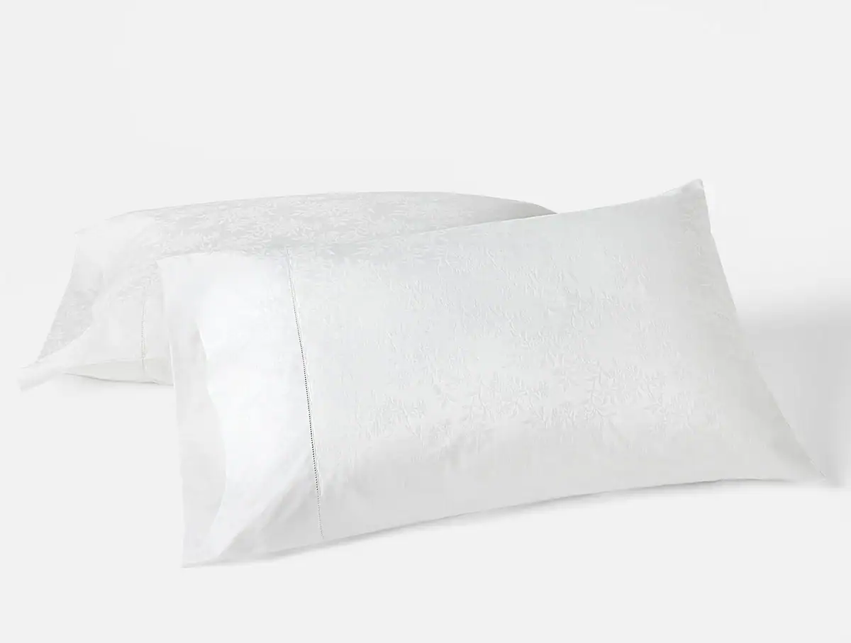 Coyuchi Heirloom Organic Sateen Jacquard Sheet Set - Image 4