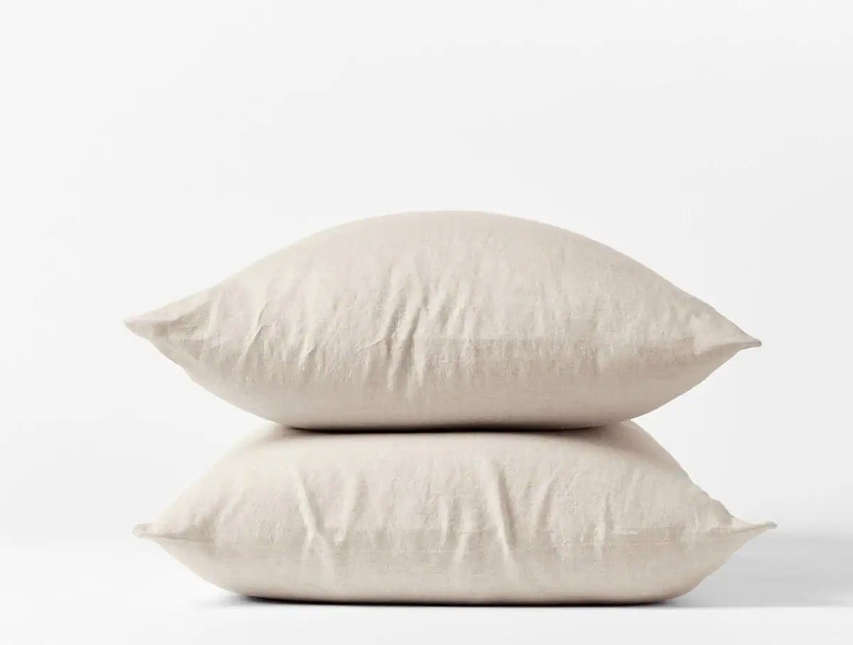 Coyuchi Organic Relaxed Linen Pillowcase Set/2 - Image 2